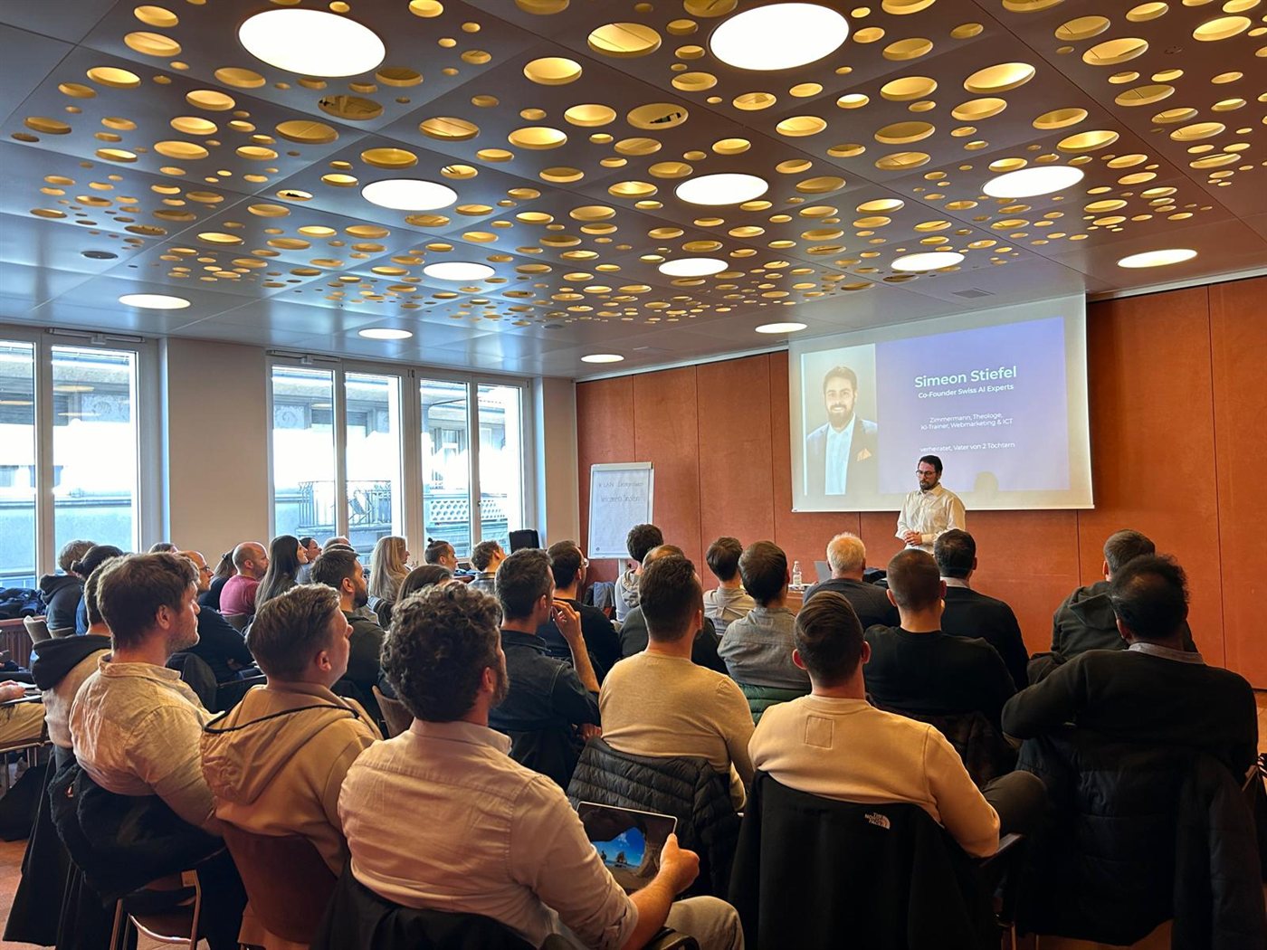 Plenum und Diskussion bei Fachtagung